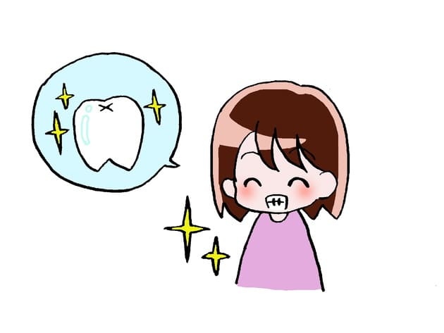 真っ白な歯の若い女性